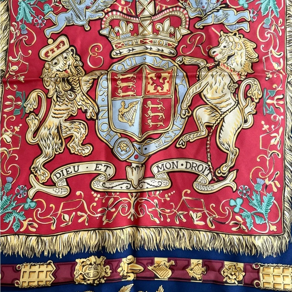 1977 HERMES VINTAGE QUEENS SILVER JUBILEE SILK SCARF - Picture 4 of 12